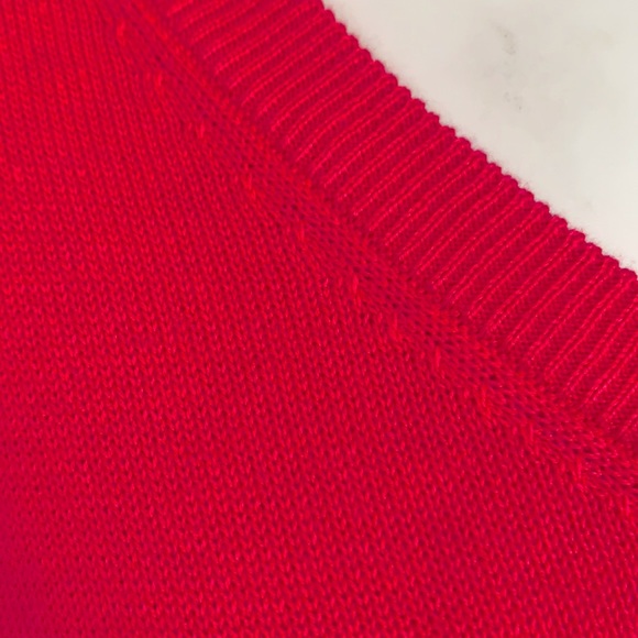 NWT ~ Crown & Ivy ~ V Neck Coral Sweater S - Picture 5 of 7